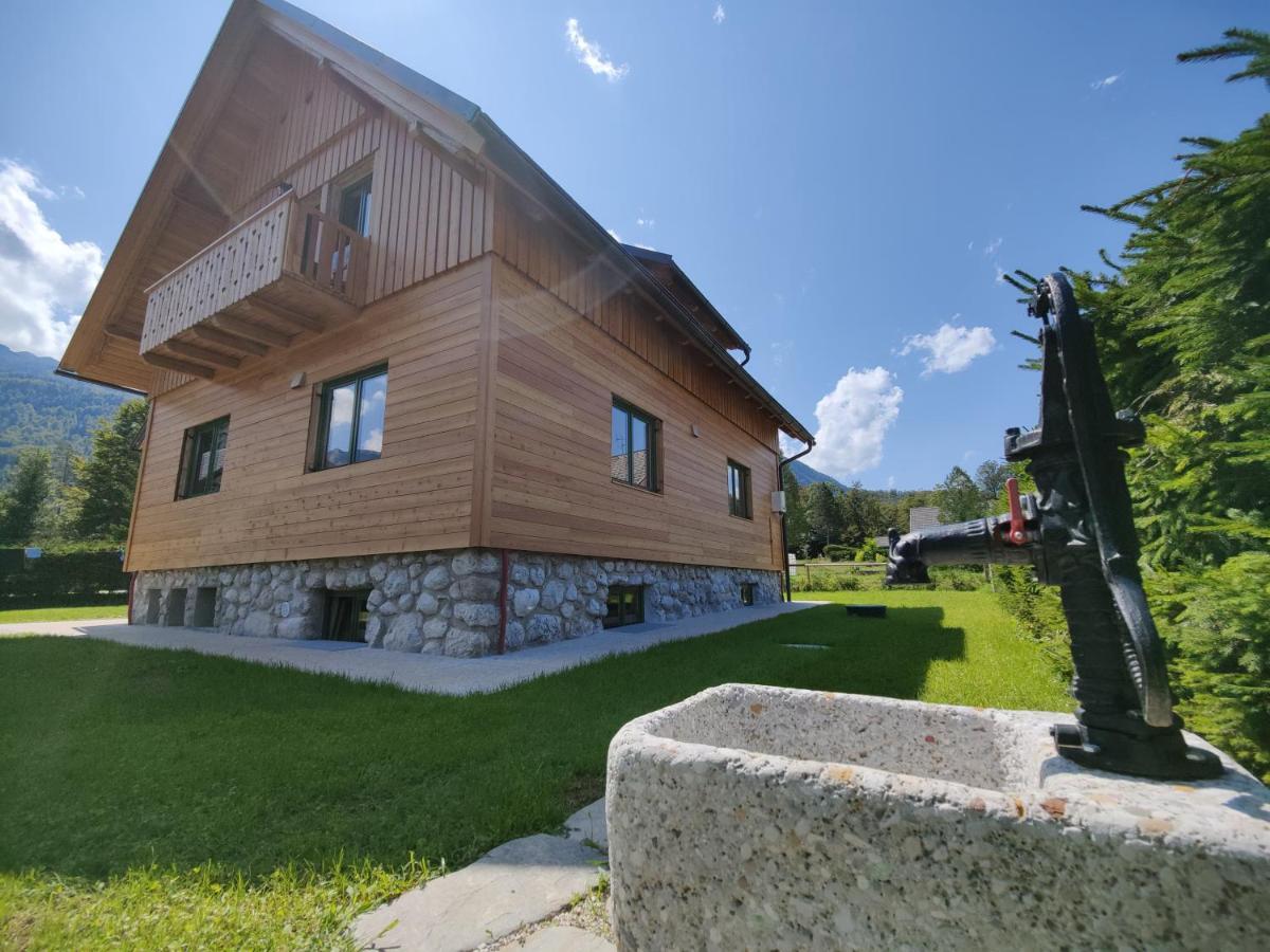Cottage Suha Bohinj ภายนอก รูปภาพ